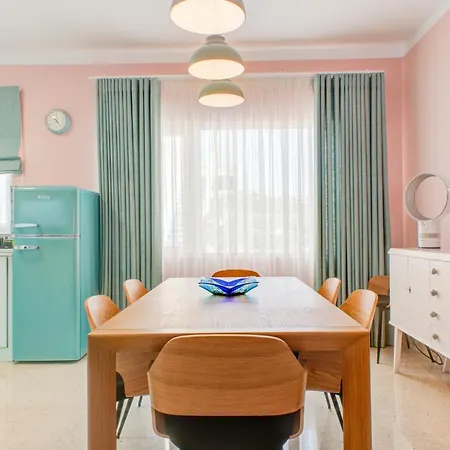 公寓 Colorful & Spacious With Yard - Close To Xemxija Bay 圣保罗湾城